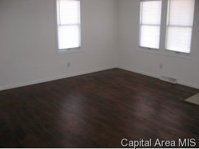 1235 North Daniel Springfield, IL 62702 - Photo 5 of 12