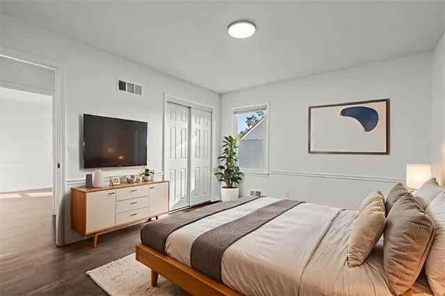 $375,000 | 619 East 109th Terrace, Kansas City, MO 64131