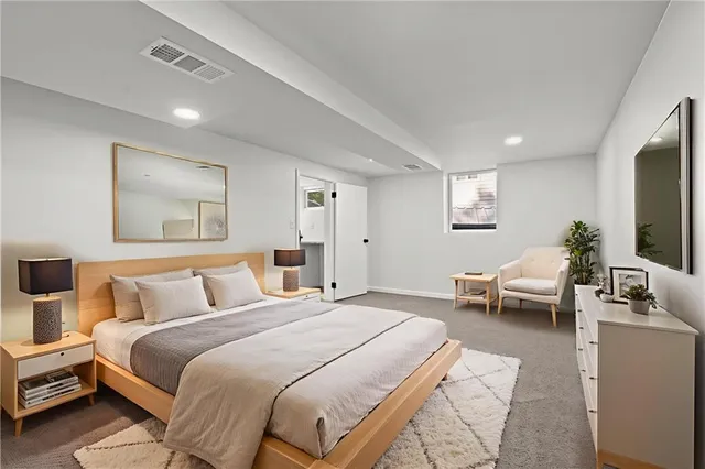 $375,000 | 619 East 109th Terrace, Kansas City, MO 64131