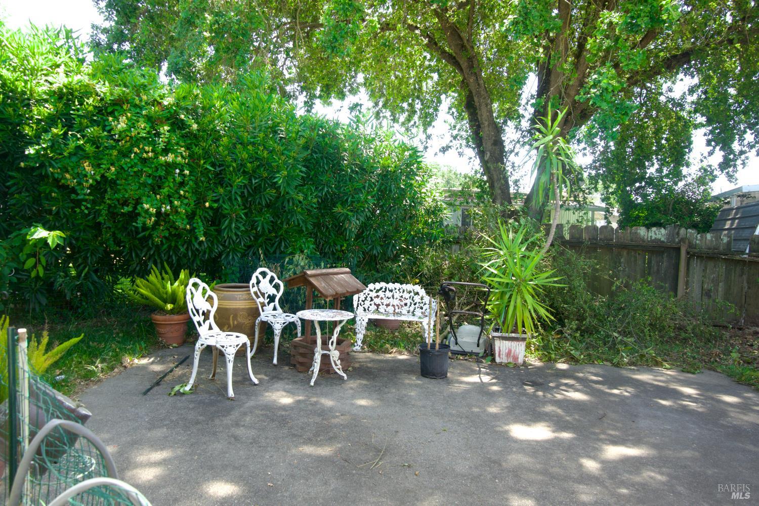 529 Colonial Park Drive Santa Rosa, CA 95403 - Photo 4 of 27