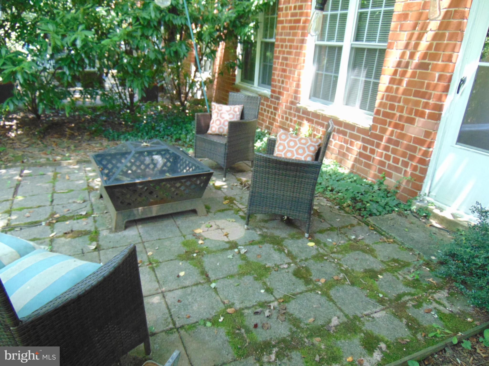 1747 Preston Road Alexandria, VA 22302 - Photo 4 of 10
