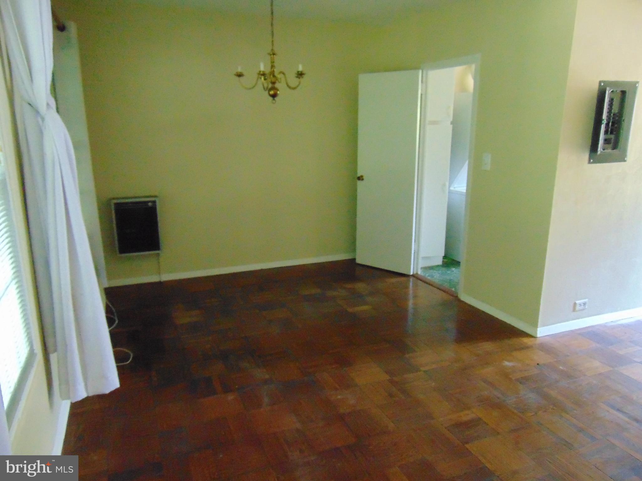 1747 Preston Road Alexandria, VA 22302 - Photo 6 of 10