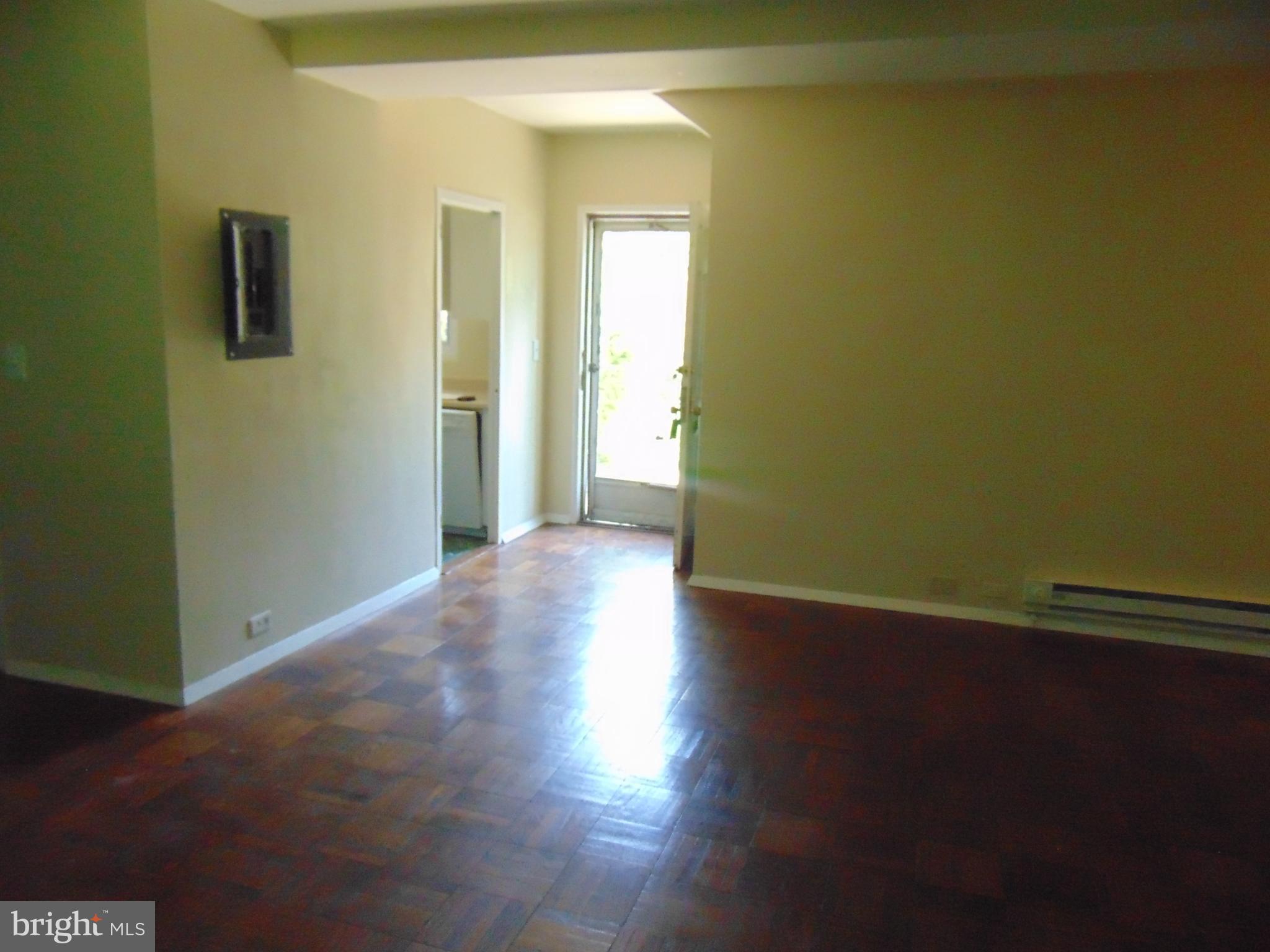 1747 Preston Road Alexandria, VA 22302 - Photo 7 of 10