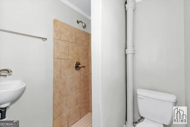 $800 | 1926 Howard Avenue, Unit B, Augusta, GA 30904