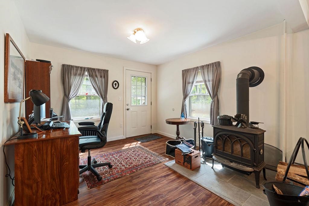 36 Wilson Road Portsmouth, NH 03801 - Photo 11 of 39
