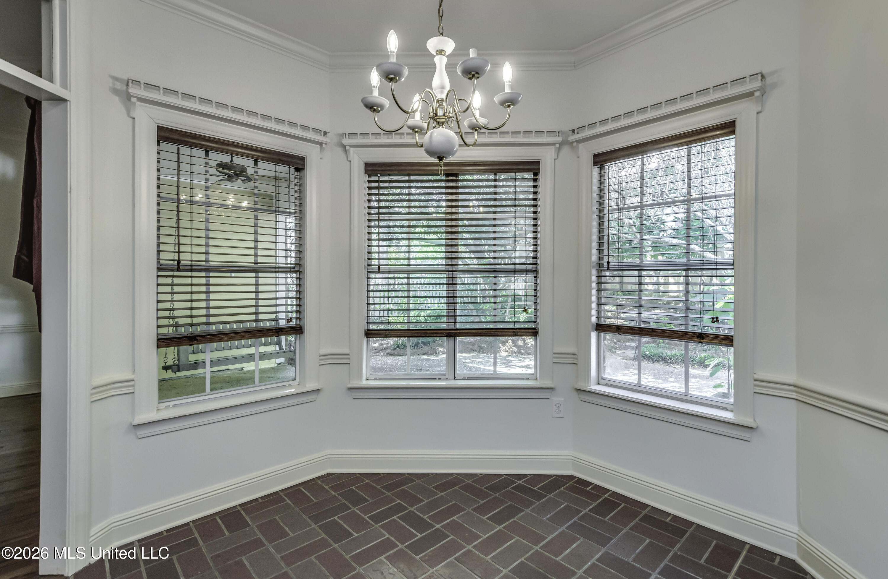 208 Azalea Court Brandon, MS 39047 - Photo 17 of 65 208 Azalea Ct--30