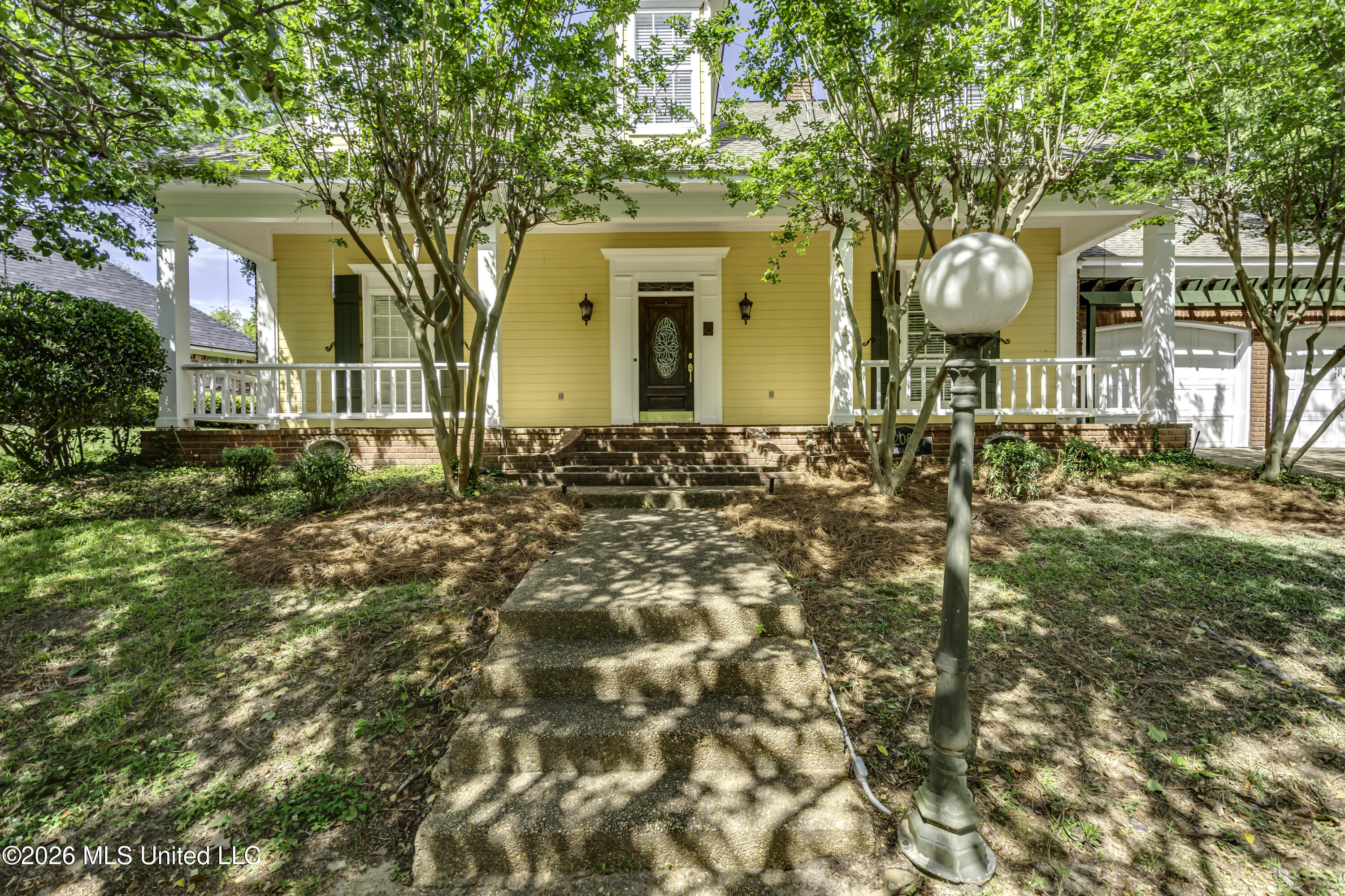 208 Azalea Court Brandon, MS 39047 - Photo 2 of 65 208 Azalea Ct--2