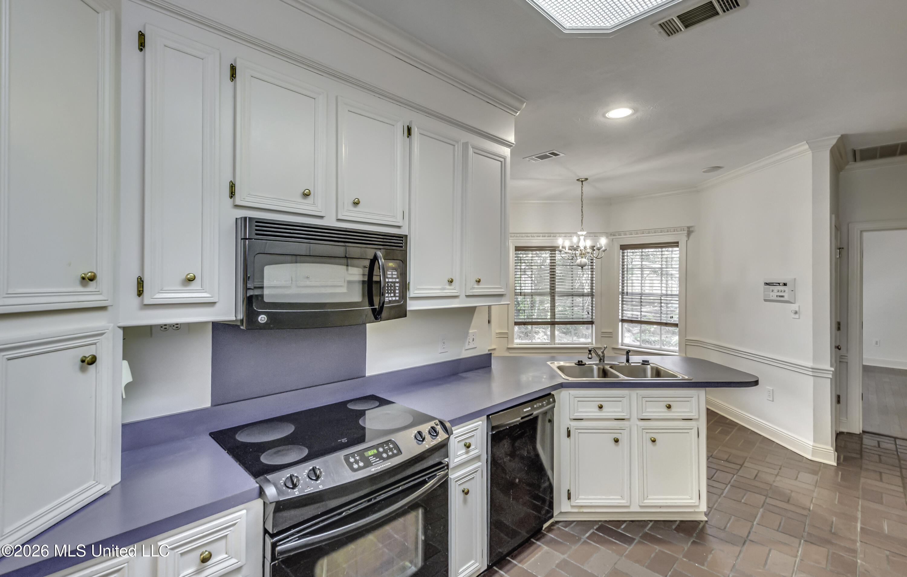 208 Azalea Court Brandon, MS 39047 - Photo 22 of 65 208 Azalea Ct--38