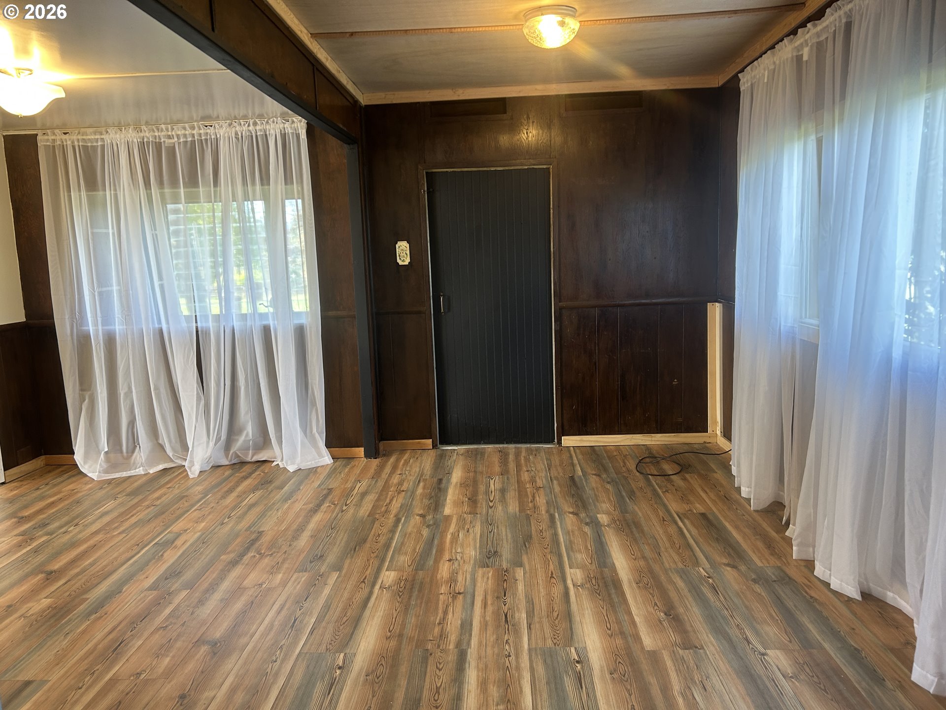 1549 Old Town Loop Road Oakland, OR 97462 - Photo 12 of 29 Dining Room