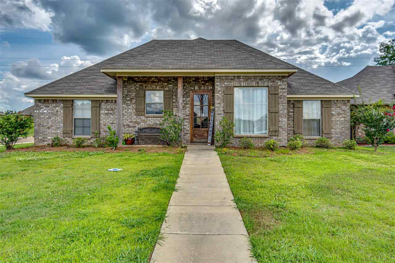 641 Greenfield Ridge Drive Brandon, MS 39042 - Photo 1 of 49 Photo 1