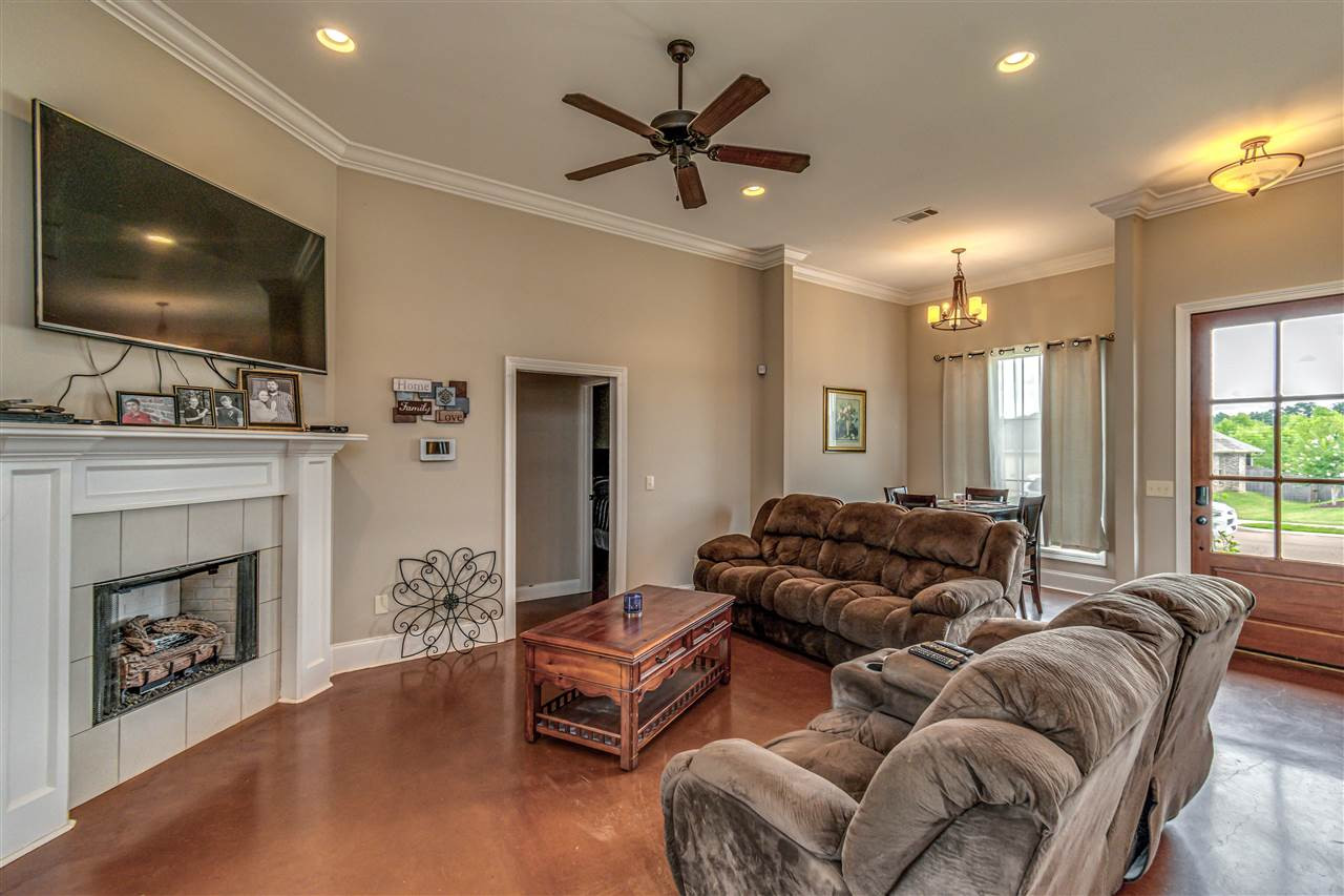 641 Greenfield Ridge Drive Brandon, MS 39042 - Photo 13 of 49 Photo 13