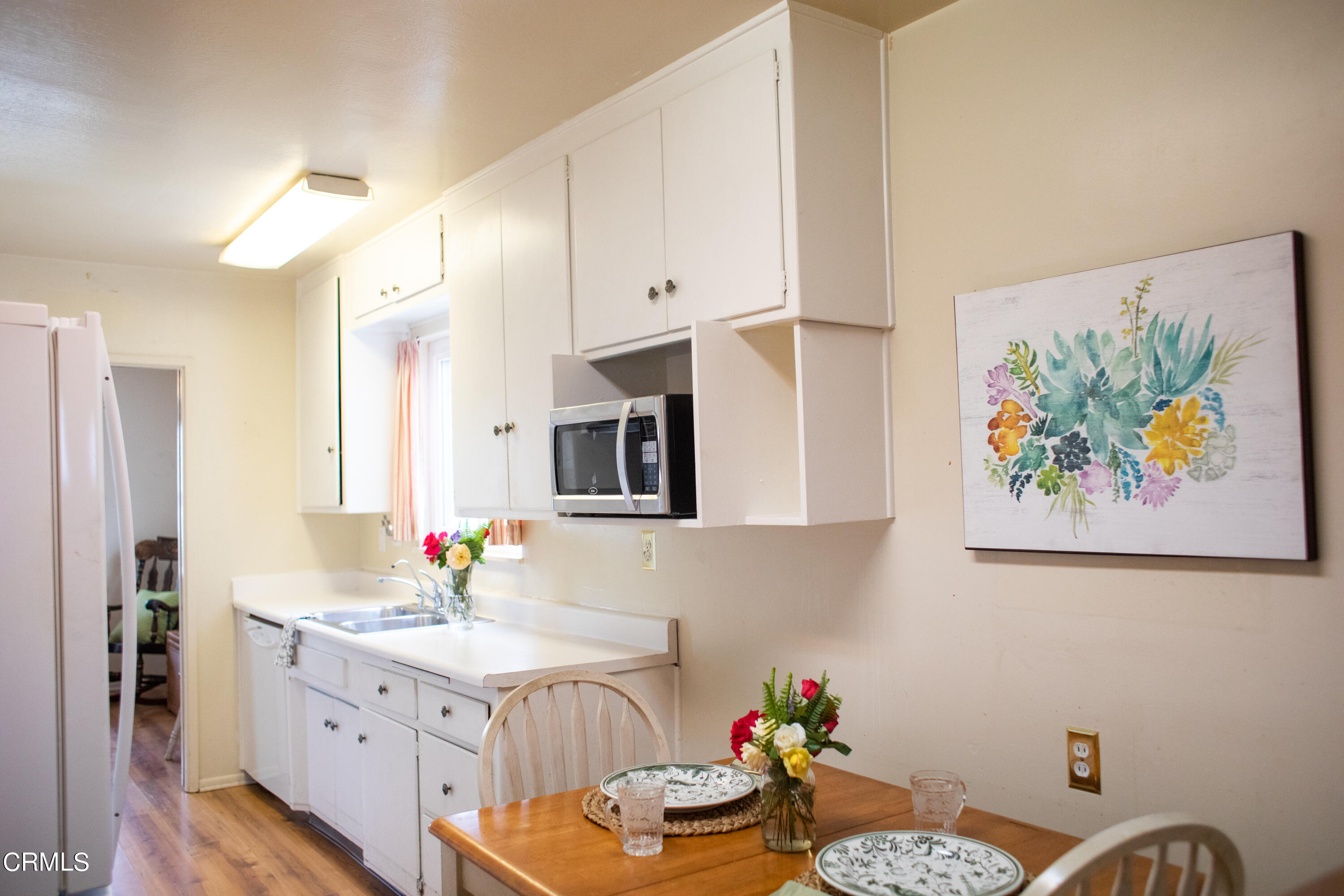 117 Kenneth Street Camarillo, CA 93010 - Photo 7 of 24