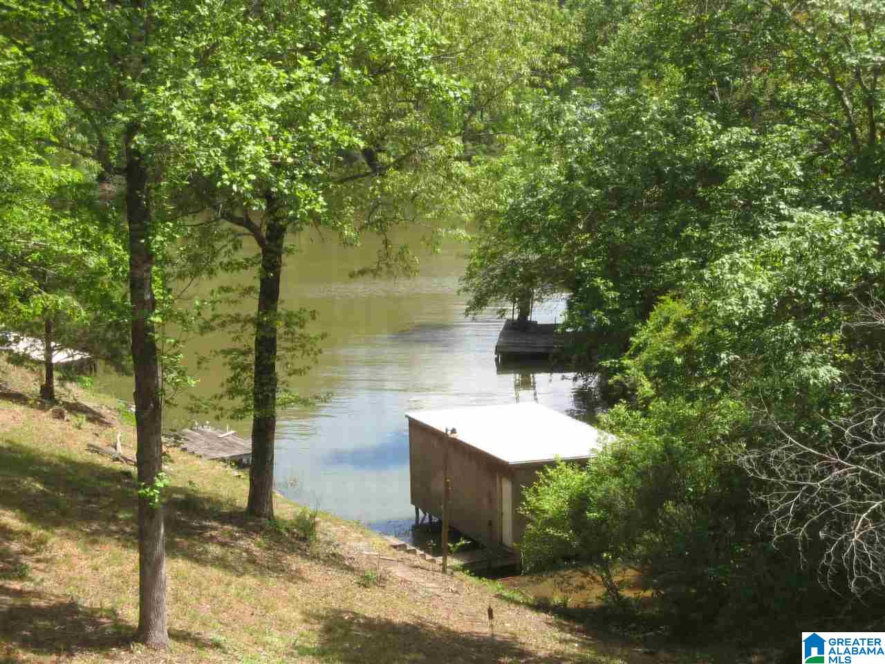 126 Jane Drive Sylacauga, AL 35151 - Photo 21 of 39