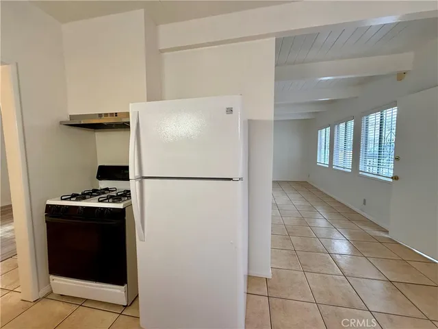 $2,300 | 11523 Bradson Place, Unit 2, Culver City, CA 90230