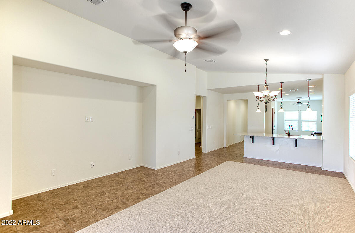 2372 East Gillcrest Road Gilbert, AZ 85298 - Photo 12 of 37 gr2