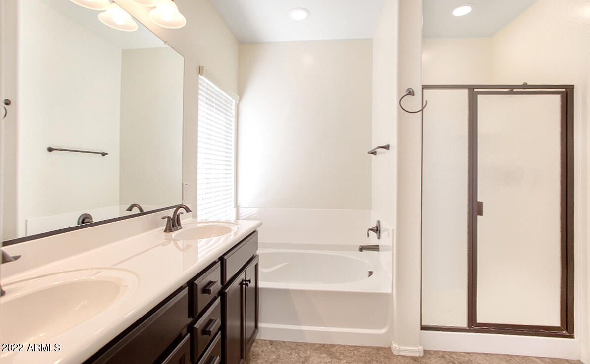 2372 East Gillcrest Road Gilbert, AZ 85298 - Photo 23 of 37 mbath1