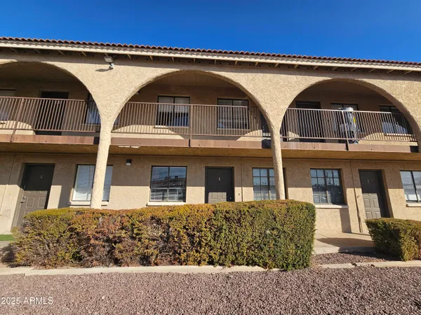 $995 | 45 North Lyn Rae Drive, Unit 6, Mesa, AZ 85213