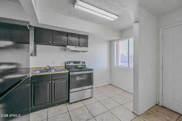 $995 | 45 North Lyn Rae Drive, Unit 5, Mesa, AZ 85213