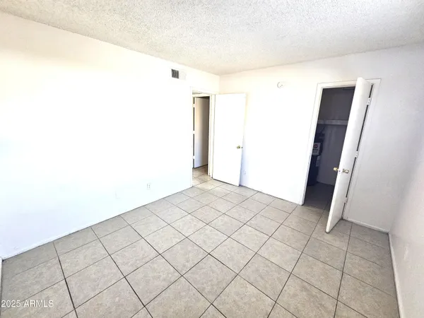 $995 | 45 North Lyn Rae Drive, Unit 6, Mesa, AZ 85213