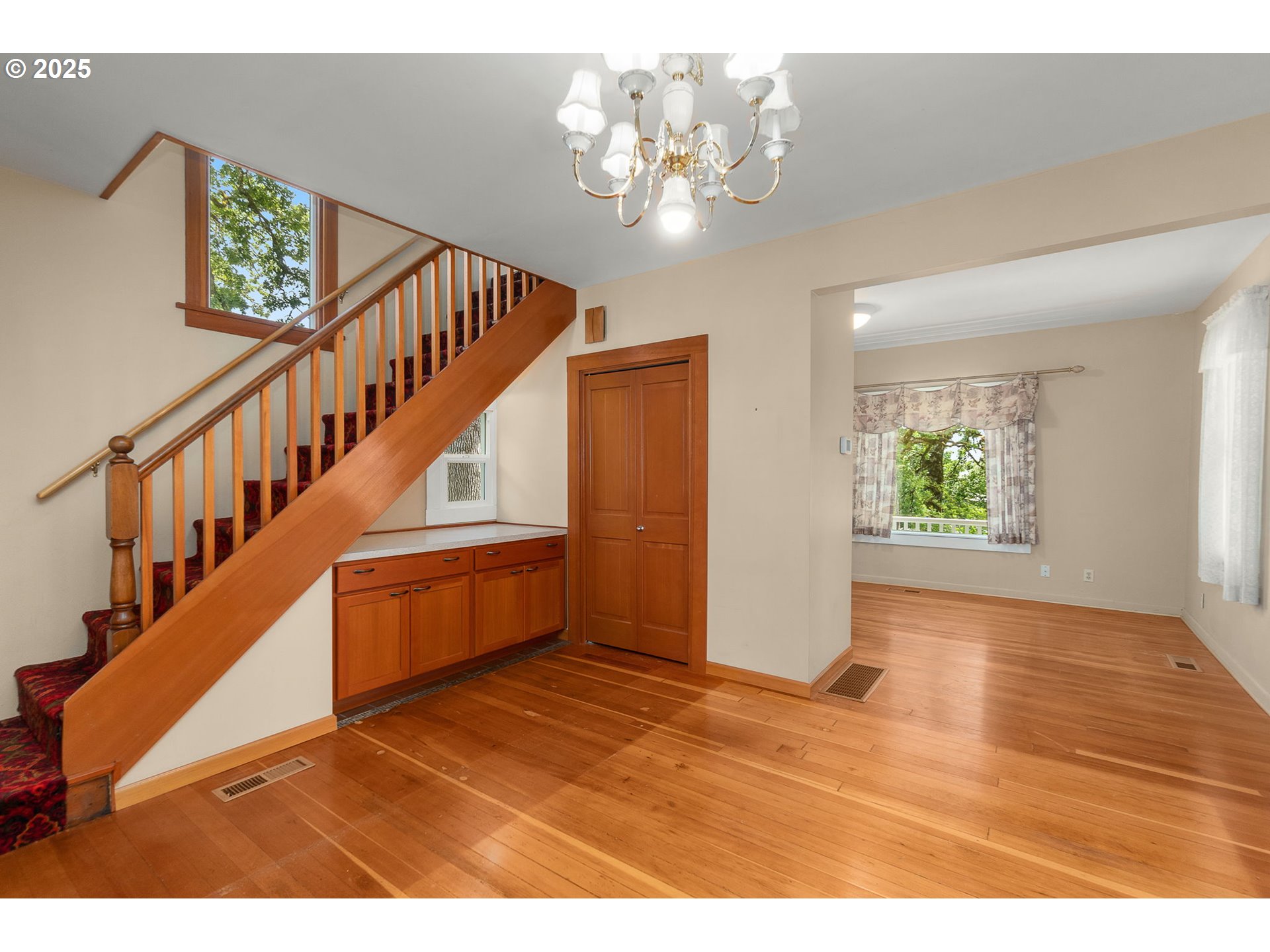 15925 Northwest Germantown Road Portland, OR 97231 - Photo 4 of 43 Dining Room