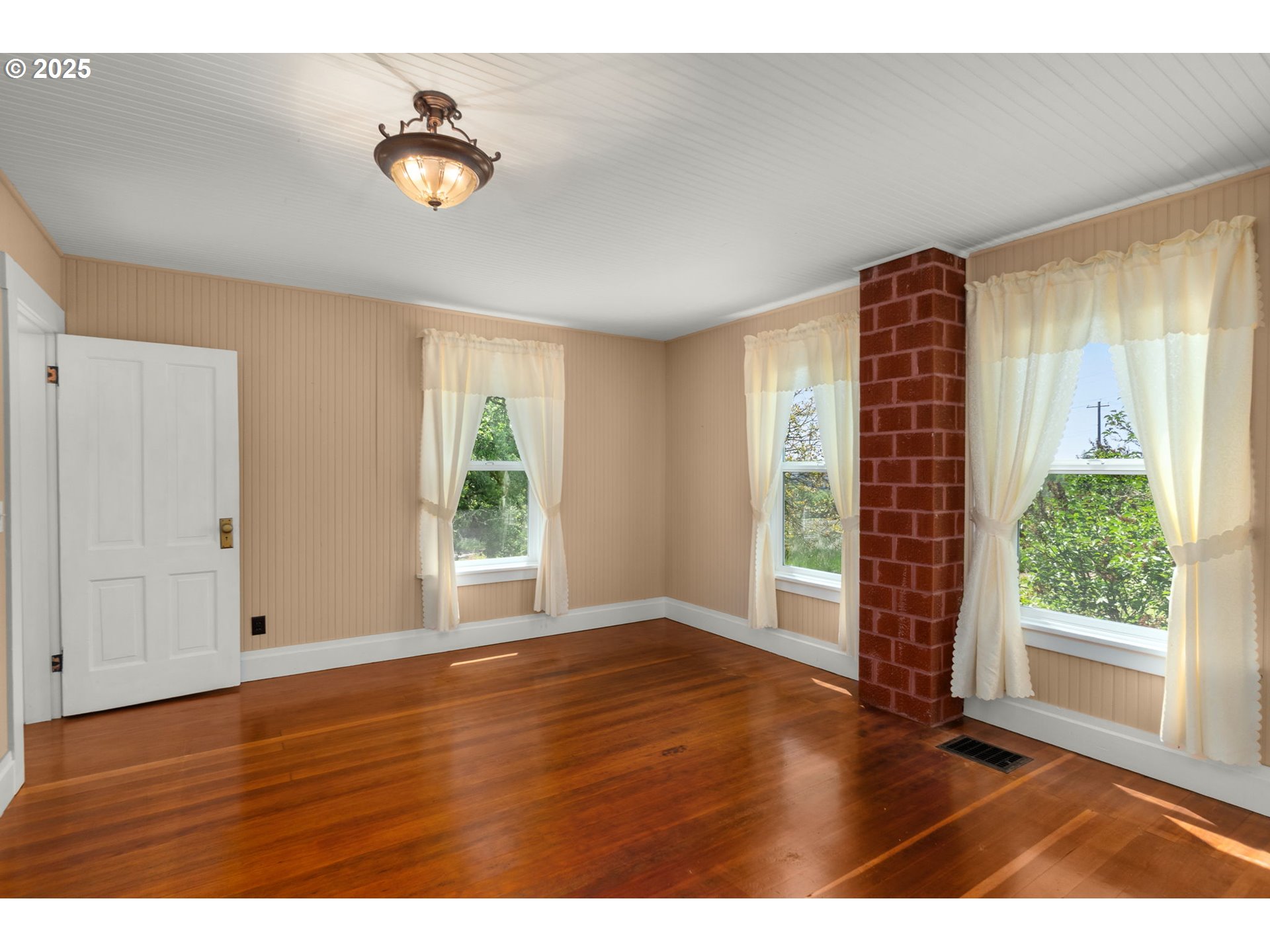 15925 Northwest Germantown Road Portland, OR 97231 - Photo 5 of 43 Bedroom, Primary
