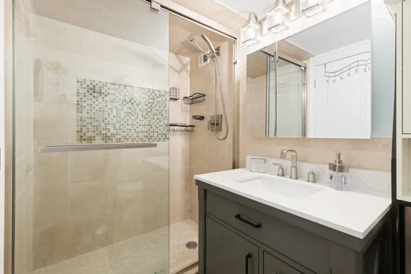 $3,800 | 9060 Palisade Avenue, Unit 1026, North Bergen, NJ 07047