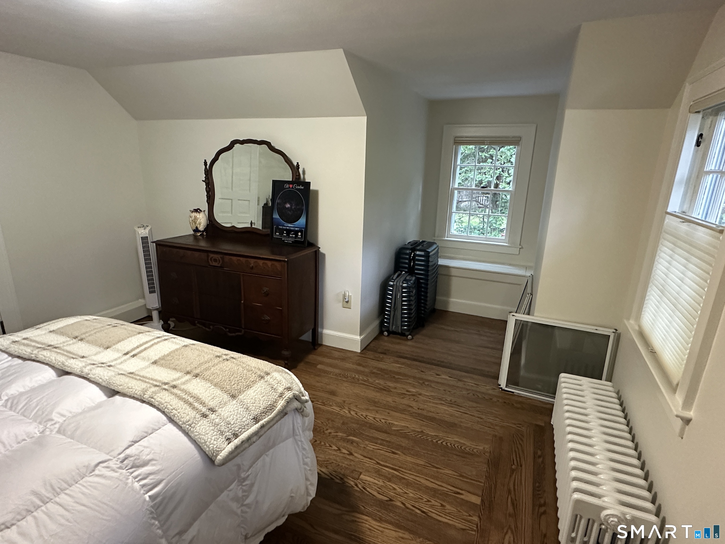 95 Hemlock Road New Haven, CT 06515 - Photo 22 of 26 Gallery Image 22