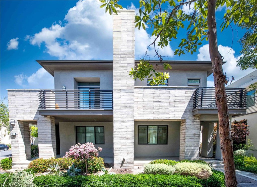 184 Terrapin Irvine, CA 92618 - Photo 2 of 74 a front view of a house with a garden
