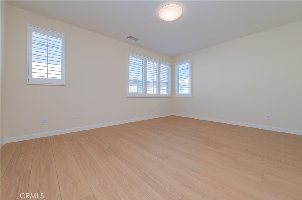 184 Terrapin Irvine, CA 92618 - Photo 32 of 74 an empty room with a window