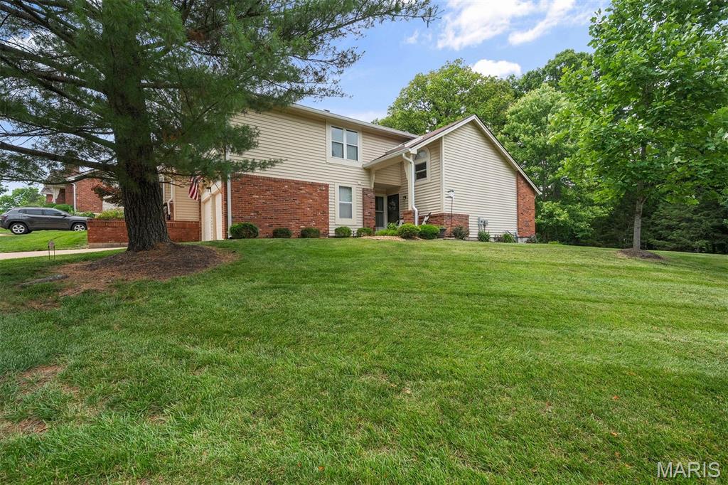 773 Windy Ridge Drive Ballwin, MO 63021 - Photo 2 of 43