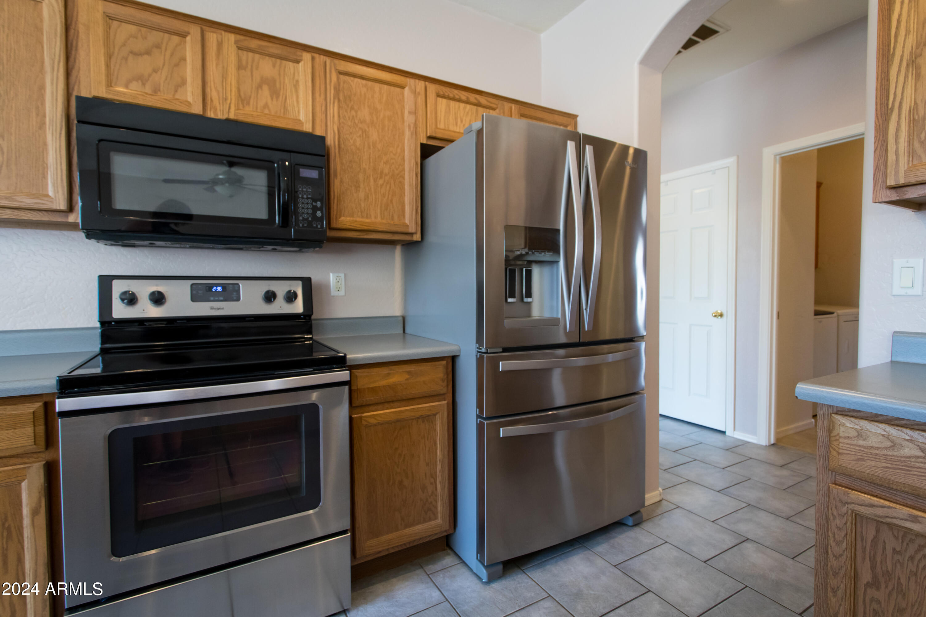 15933 West Calavar Road Surprise, AZ 85379 - Photo 5 of 18 15933 Jasinek-8