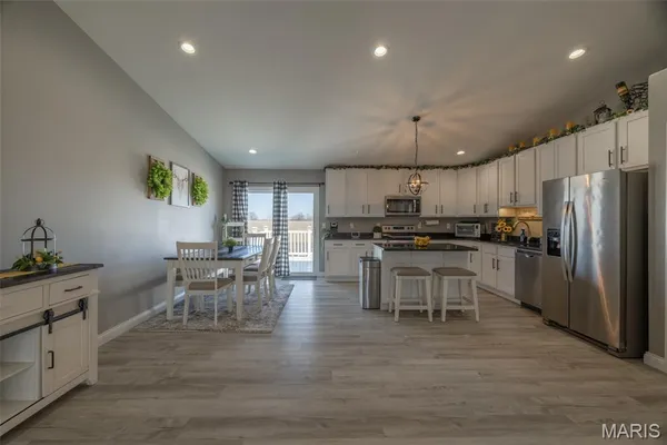 $315,000 | 327 Late Harvest Drive, Wright City, MO 63390