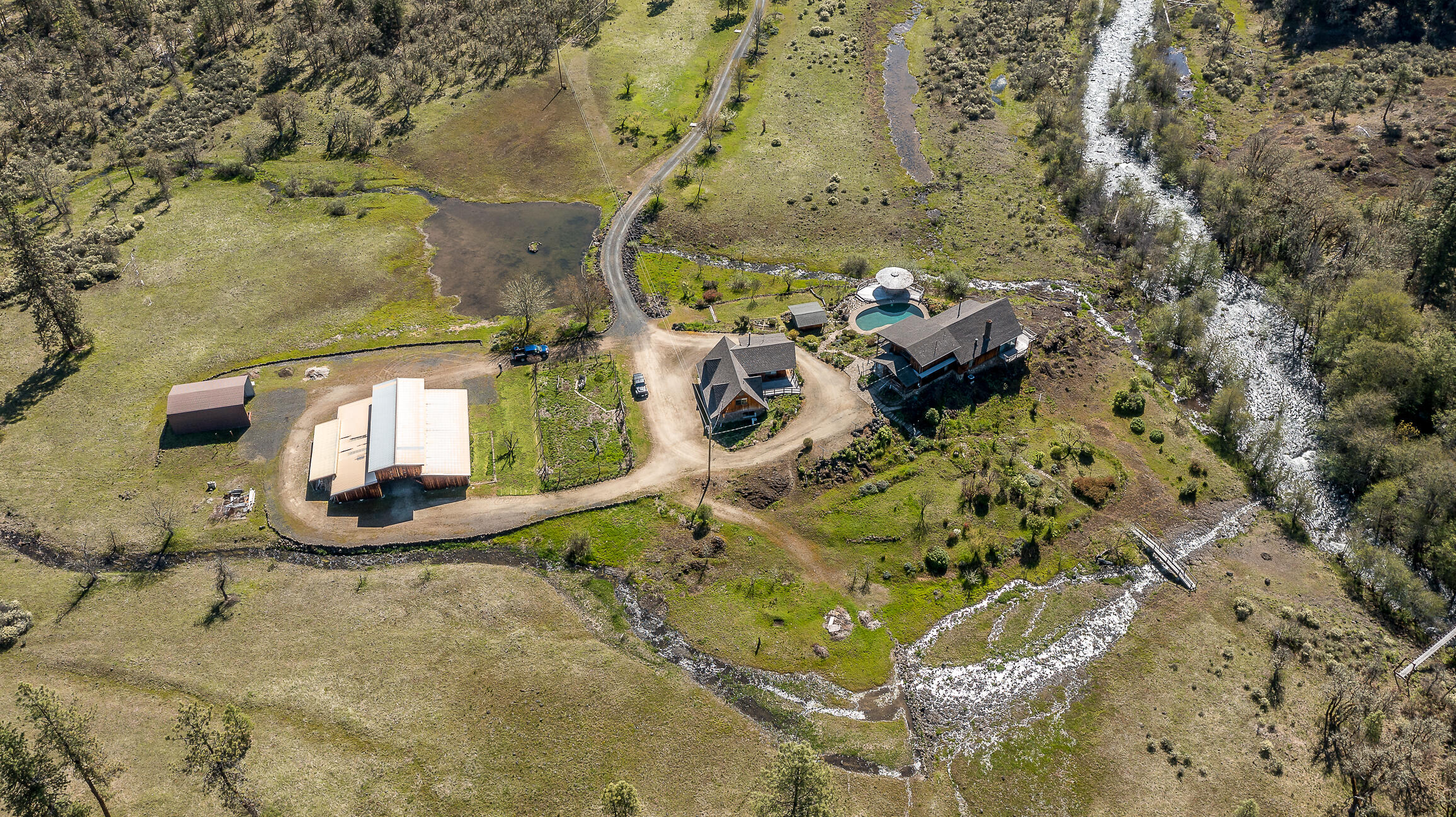 2805 Cobleigh Road Eagle Point, OR 97524 - Photo 4 of 49 DJI_0027