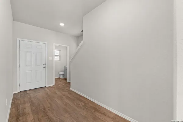 $2,000 | 3452 RedBud Grove, San Antonio, TX 78264