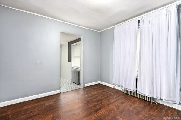 $828,888 | 140 Park Avenue, Roosevelt, NY 11575