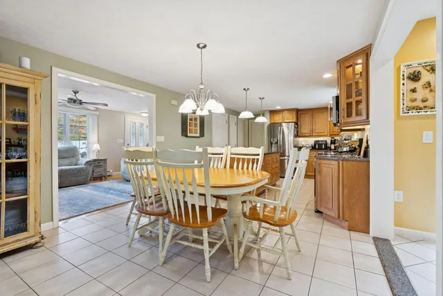 $699,000 | 10 Tow Road, Biddeford, ME 04005