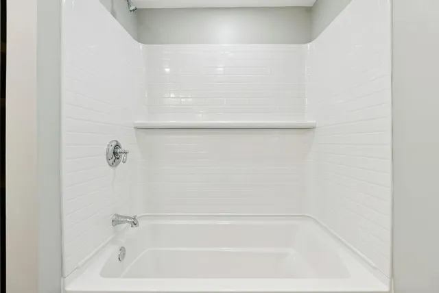 $699,000 | 10 Tow Road, Biddeford, ME 04005