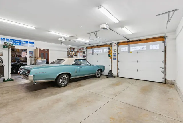 $699,000 | 10 Tow Road, Biddeford, ME 04005