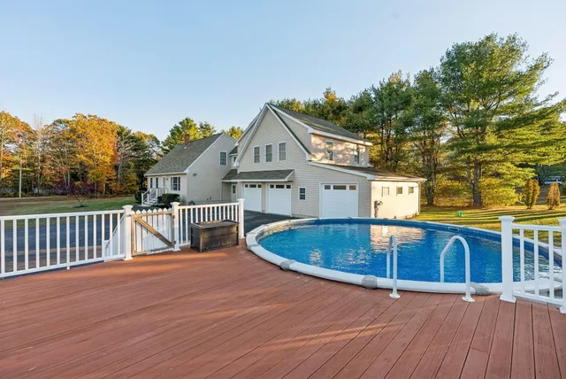 $699,000 | 10 Tow Road, Biddeford, ME 04005