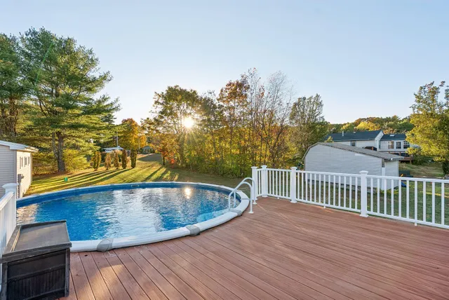 $699,000 | 10 Tow Road, Biddeford, ME 04005