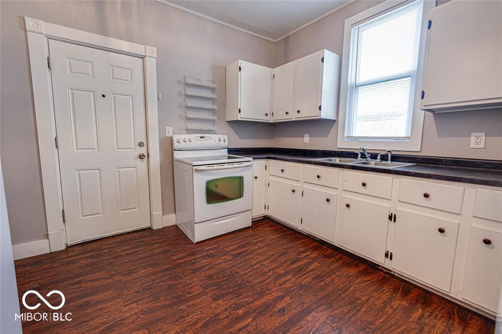 226 North 21st Street New Castle, IN 47362 - Photo 7 of 15