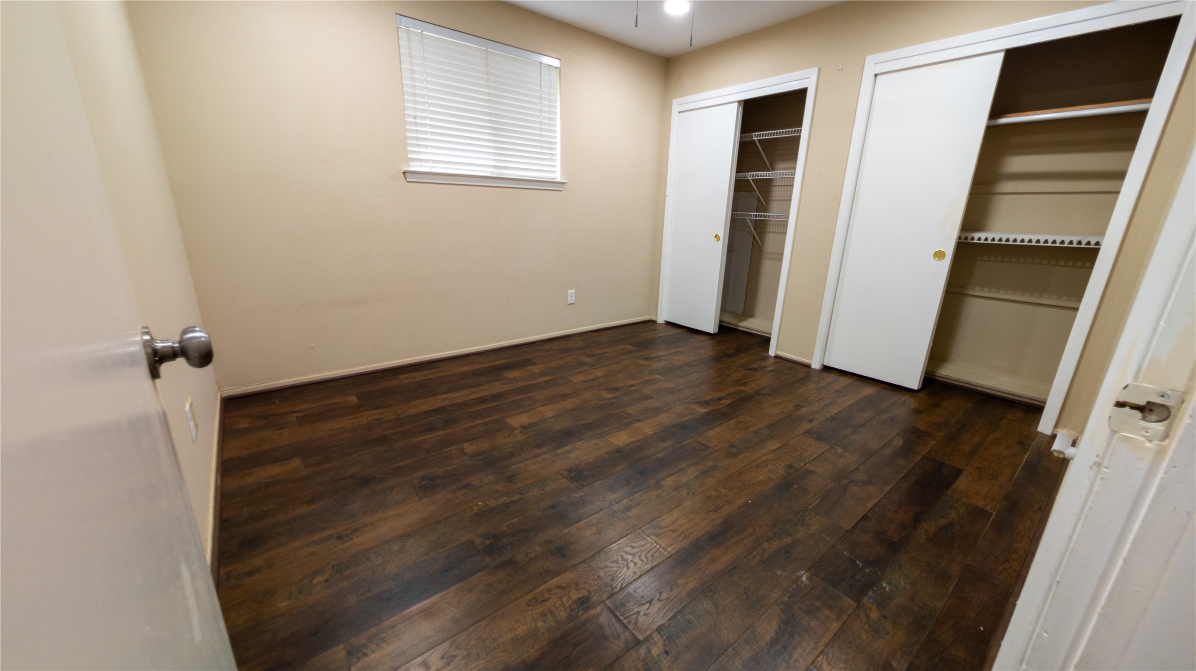 1915 Westlake Road Houston, TX 77062 - Photo 12 of 24 Secondary Bedroom