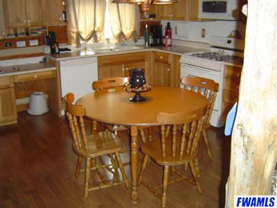 261 East Division Road Huntington, IN 46750 - Photo 12 of 20 Gallery Image 12