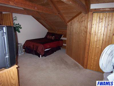 261 East Division Road Huntington, IN 46750 - Photo 15 of 20 Gallery Image 15