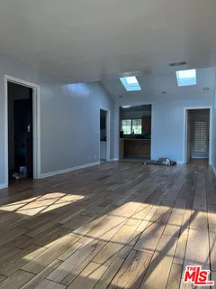 $3,800 | 7516 Whitaker Avenue, Van Nuys, CA 91406