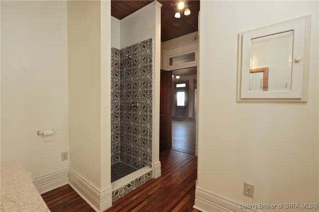 $300,000 | 140 South Sycamore Street, Campbellsburg, IN 47108