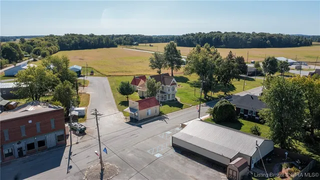 $300,000 | 140 South Sycamore Street, Campbellsburg, IN 47108