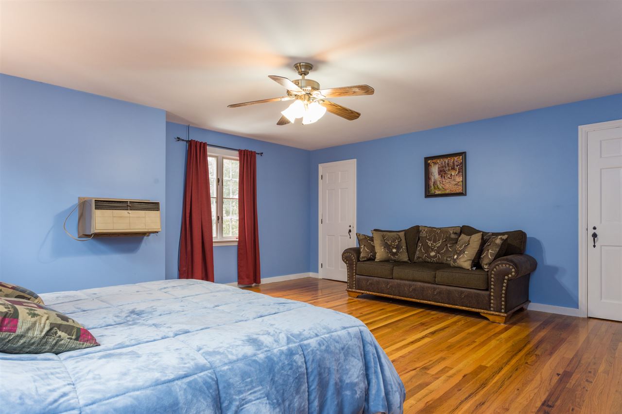 8 Langford Road Raymond, NH 03077 - Photo 27 of 40