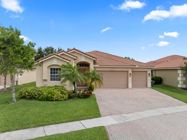 $439,900 | 4110 Silverstone Drive, Fort Pierce, FL 34947