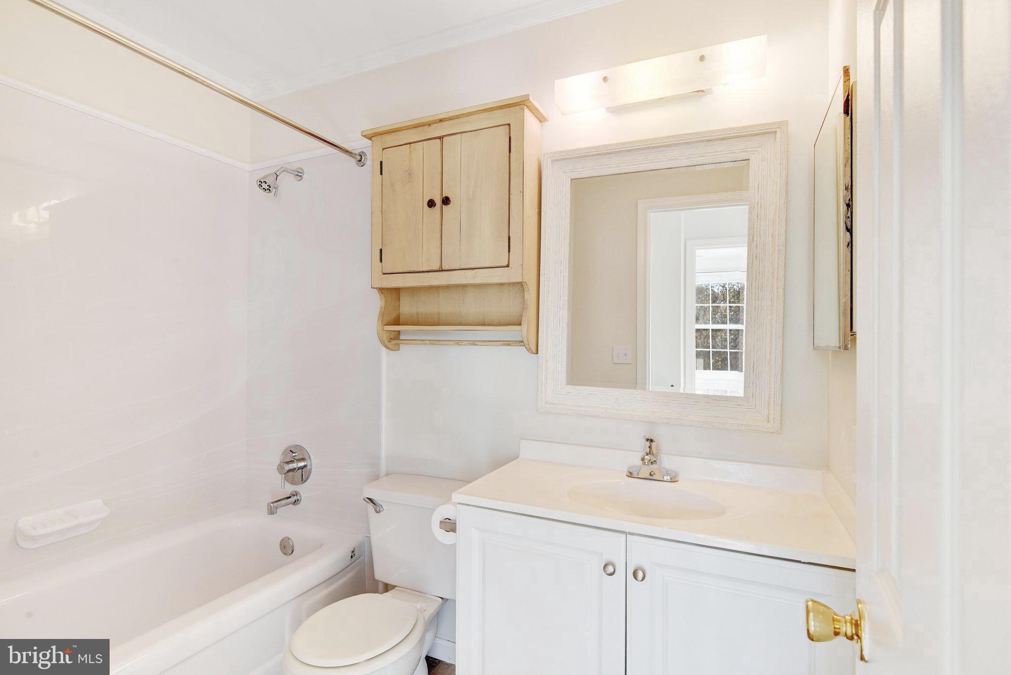 30 Brinks Court Sterling, VA 20165 - Photo 15 of 21